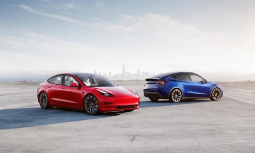 Lỗi dây an toàn, 817.000 xe Tesla bị triệu hồi