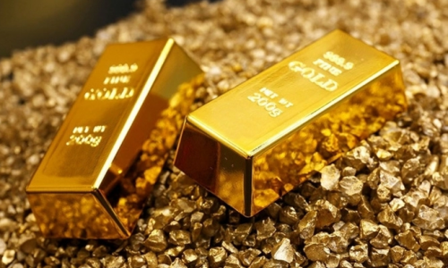 Giá vàng thế giới giảm mạnh, vàng trong nước bám mốc 70 triệu/lượng