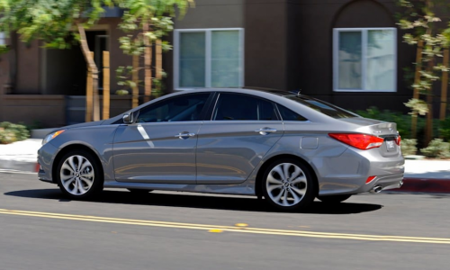Rò rỉ đường ống dẫn nhiên liệu, Hyundai triệu hồi hơn 215.000 ô tô Sonata