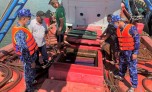 Phát hiện 85.000 lít dầu DO không rõ nguồn gốc trên tàu cá