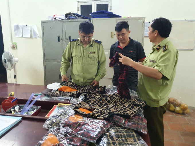 Tràn lan hàng giả, hàng nhái dán nhãn "Made in Vietnam"