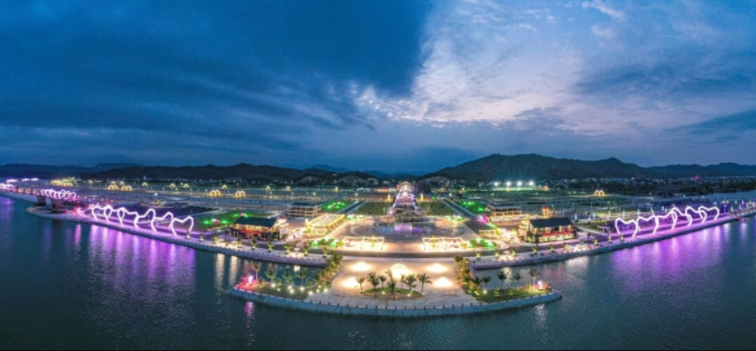 Quảng Ninh: Lấn chiếm đất, một doanh nghiệp bị phạt 100 triệu đồng
