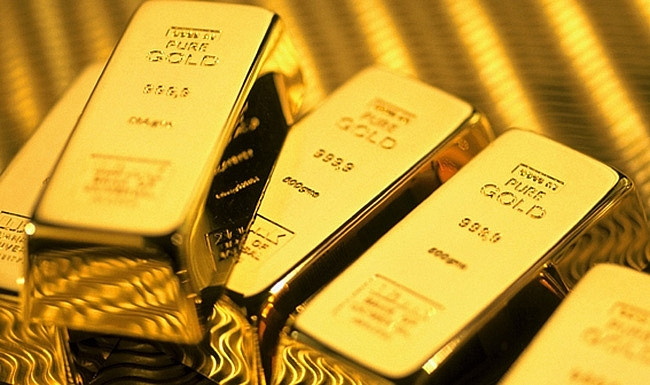 Giá vàng chịu nhiều áp lực trước nguy cơ bán tháo