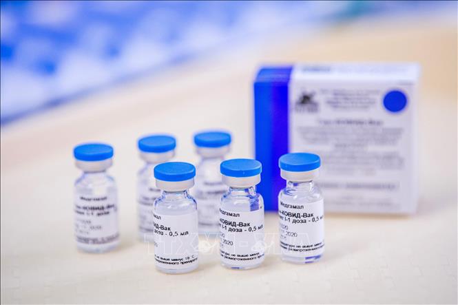 Nga tặng vaccine Sputnik V cho Việt Nam