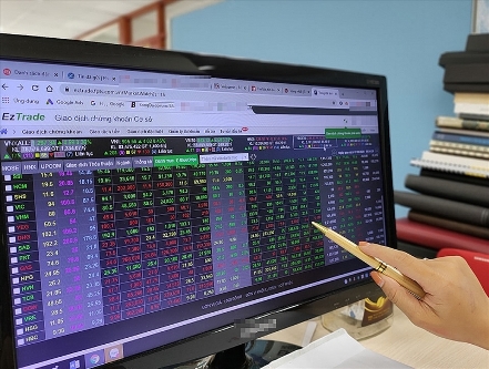 Các cổ phiếu BBC, SSC, ABT và VFG sắp giao dịch trên HNX