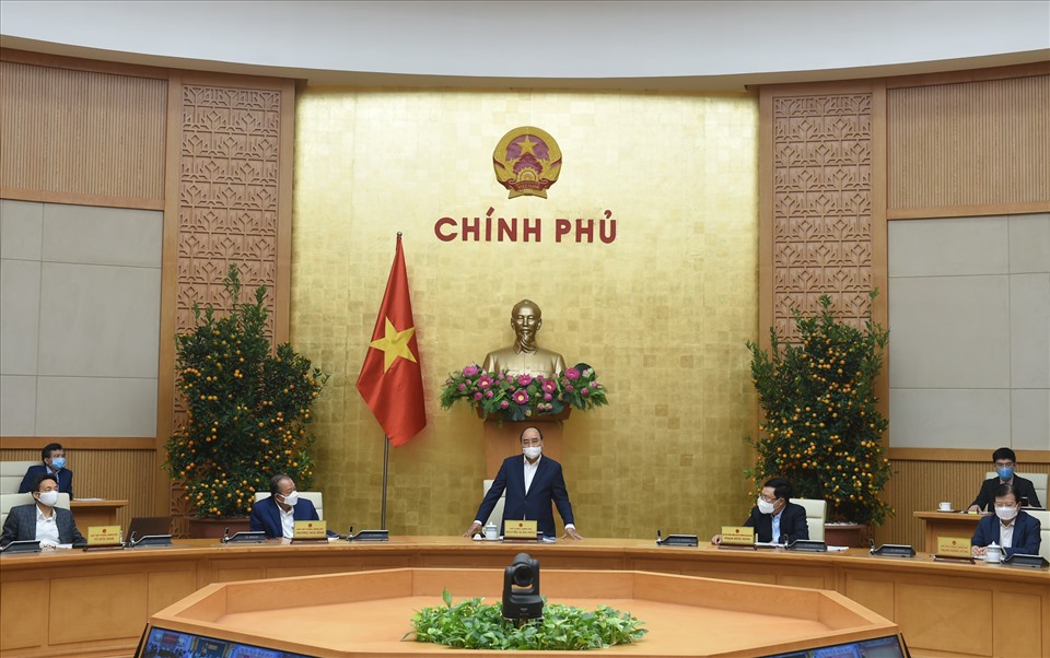 Chống dịch quyết liệt nhưng không quên mục tiêu kép