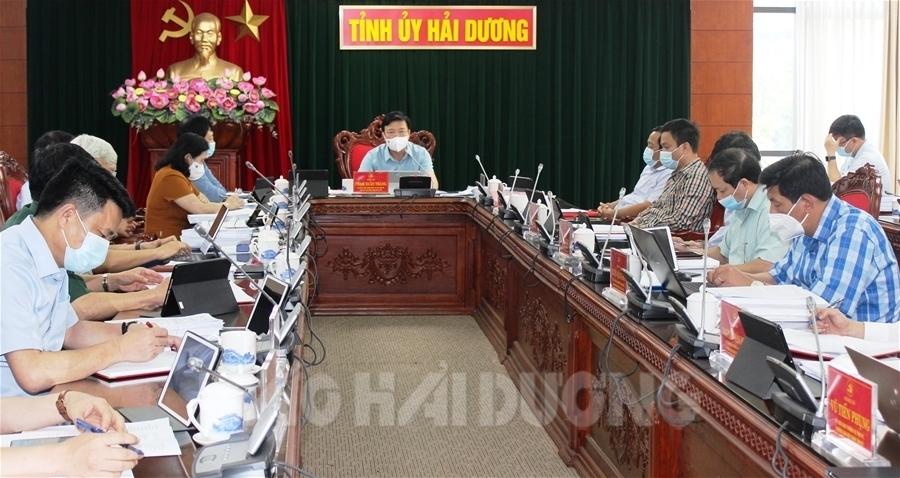 Hải Dương nâng cảnh báo COVID-19 lên khẩn cấp; cách ly 21 ngày với F1