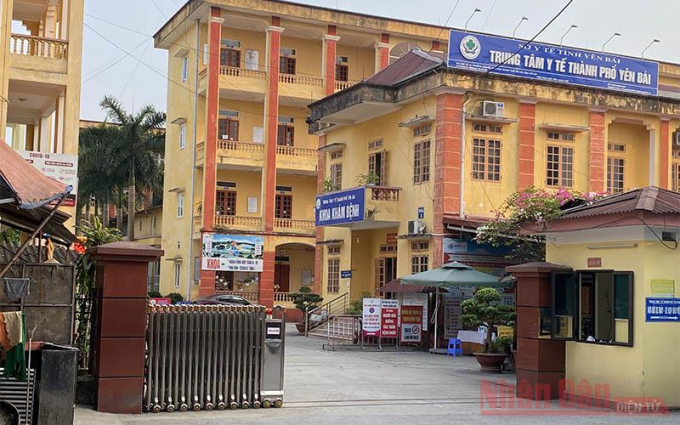 Giám đốc Trung tâm Y tế Thành phố Yên Bái bị kỷ luật do vi phạm phòng chống dịch