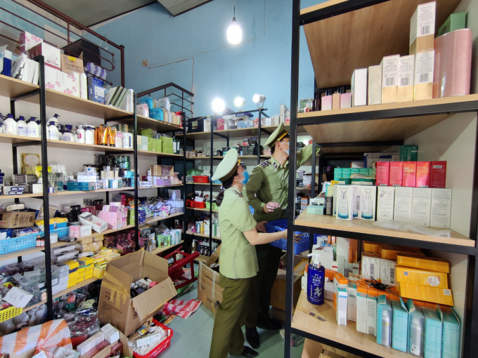 Đà Nẵng: Tạm giữ hơn 1.700 sản phẩm mỹ phẩm, thực phẩm chức năng không rõ nguồn gốc