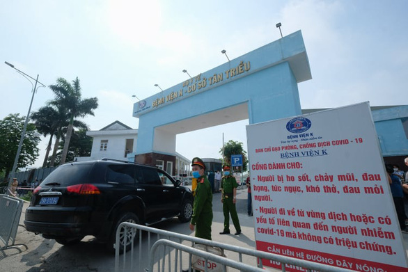 Gần 8.000 người liên quan đến ổ dịch 2 bệnh viện tại Hà Nội