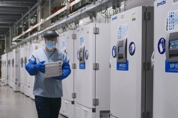 Vắc xin COVID-19 Pfizer hiện đã có thể dễ dàng bảo quản trong tủ lạnh
