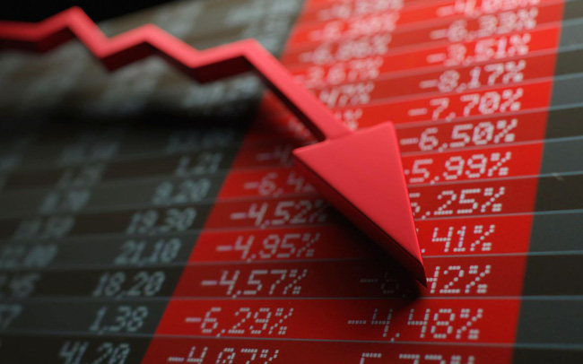 Bitcoin lao dốc, rơi khỏi mốc 30.000 USD, chứng khoán ngập trong sắc đỏ