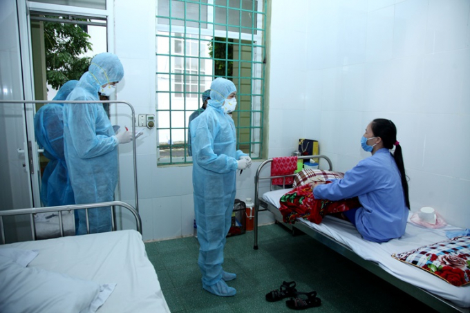 Trưa 27/5: Việt Nam có thêm 53 ca mắc COVID-19 mới trong nước