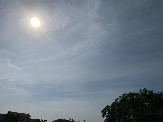 Thời tiết 30/5: Miền Bắc và Trung nắng nóng gay gắt, có nơi trên 39 độ