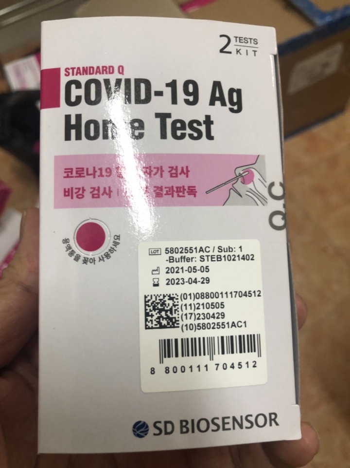 Hà Nội: Kit test Covid-19 kém chất lượng vẫn trôi nổi trên thị trường