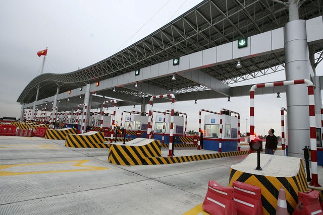 Kiểm tra thực hiện thu phí không dừng trên toàn quốc