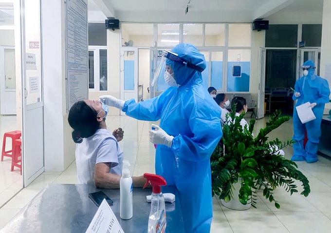Nghệ An: Khởi tố vụ án hình sự "Làm lây lan dịch bệnh truyền nhiễm nguy hiểm cho người"