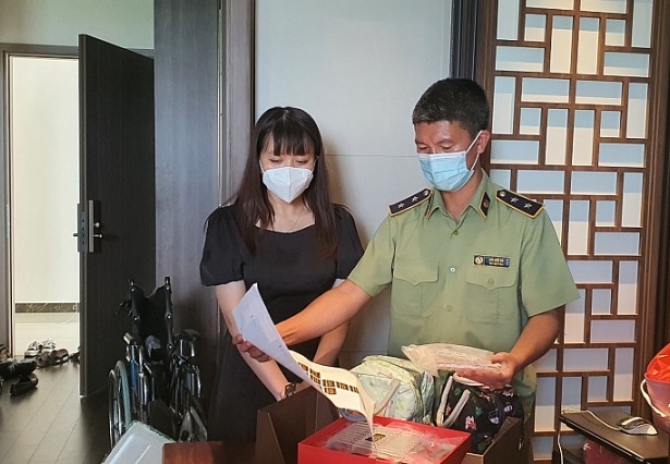 Hà Nội: Bắt giữ số lượng lớn đông trùng hạ thảo Tây Tạng không rõ nguồn gốc