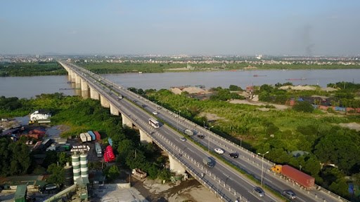 Thị trường BĐS Hà Nội 'gãy nhịp' khi loạt dự án cầu bắc qua sông Hồng, sông Đuống dừng triển khai?