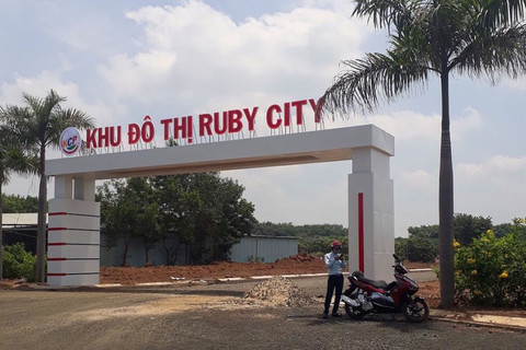 Khu đô thị Ruby City: Tạo Tín Phát và hơn 100 người bị phạt vì bán đất giữa "bão" Covid-19