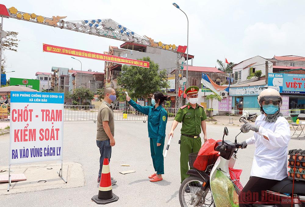 Sáng 15/7: Cả nước ghi nhận 805 ca mắc COVID-19 mới