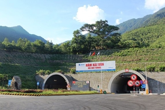 Tập đoàn Đèo Cả (HHV) muốn ngân hàng loại trái phiếu khỏi dư nợ tín dụng