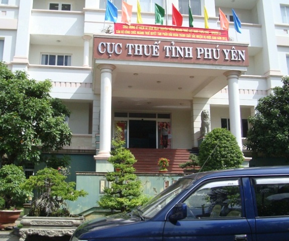 Tạm đình chỉ công tác đối với Phó Cục trưởng Cục Thuế Phú Yên