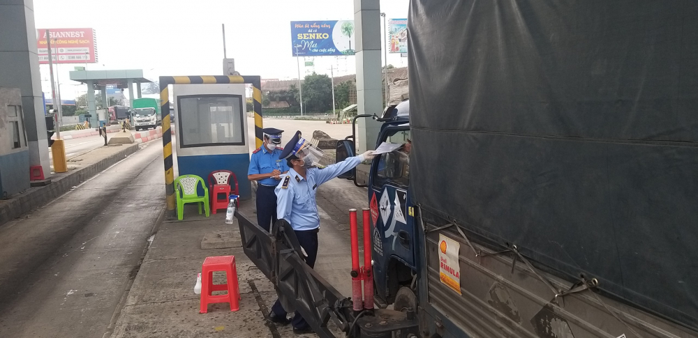 Tiền Giang: Phát hiện 3,5 tấn trái cây Trung Quốc không nhãn phụ