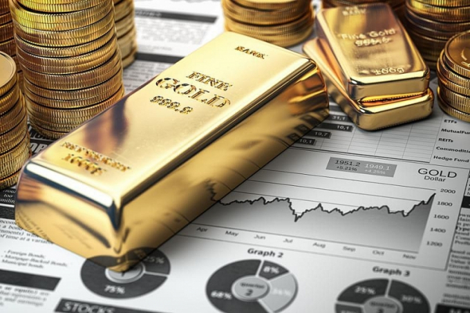 Cuối tuần giá vàng tăng mạnh, vượt ngưỡng 1.830 USD/ounce