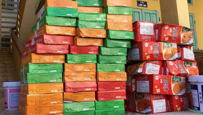 Thu giữ hơn 11.000 bánh trung thu không rõ nguồn gốc