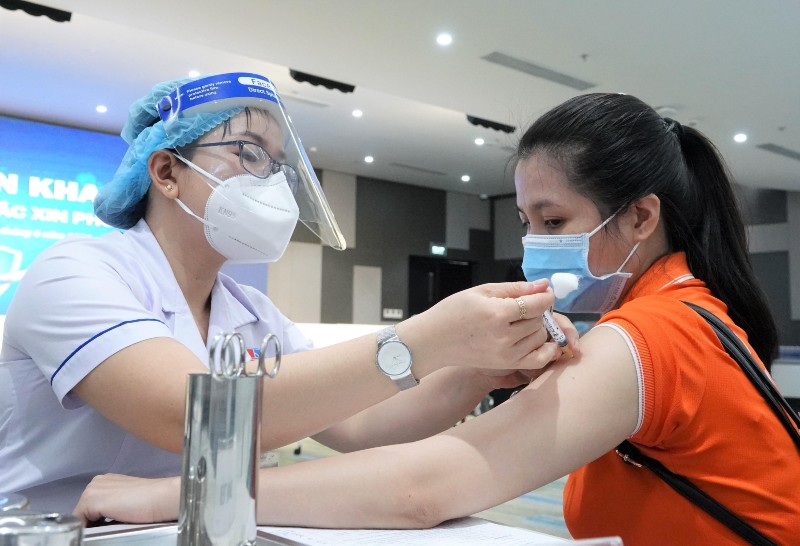 Những đối tượng ưu tiên được tiêm mũi vắc xin Covid-19 thứ 3