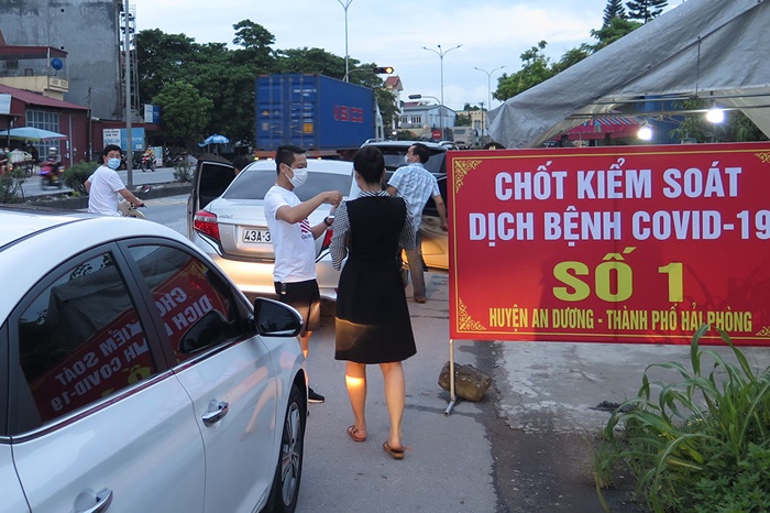 Các chốt kiểm dịch ở Hải Phòng được gỡ bỏ để thông thương hàng hóa