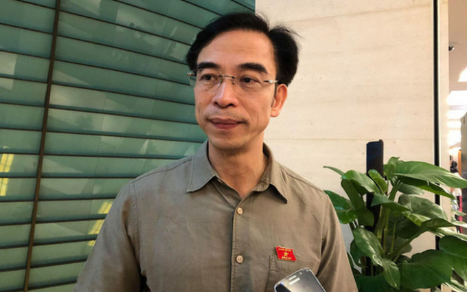 Bắt tạm giam ông Nguyễn Quang Tuấn, nguyên Giám đốc Bệnh viện Bạch Mai