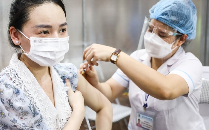 Sau khi tiêm mũi 3, trong bao lâu vaccine COVID-19 có hiệu quả?