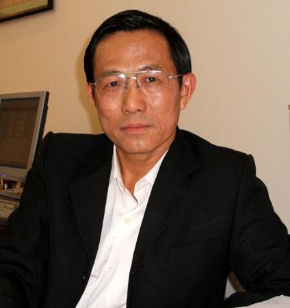 Cách chức tất cả chức vụ trong Đảng đối với nguyên thứ trưởng Bộ Y tế Cao Minh Quang