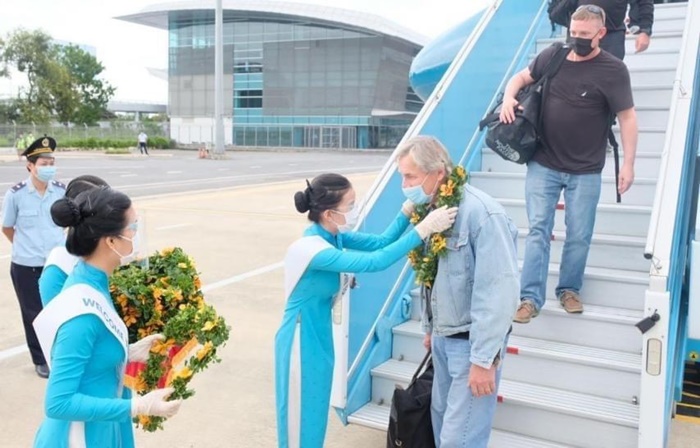 Sau 2 năm 'đóng băng', TP.HCM muốn đón khách quốc tế ngay trong tháng 1/2022