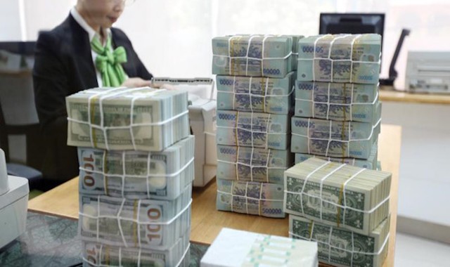 Ngân hàng Nhà nước bơm gần 10.000 tỷ đồng dịp Tết 2022