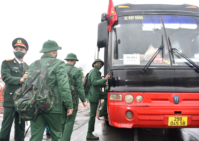 Náo nức ngày hội tòng quân của Thanh niên Thủ đô
