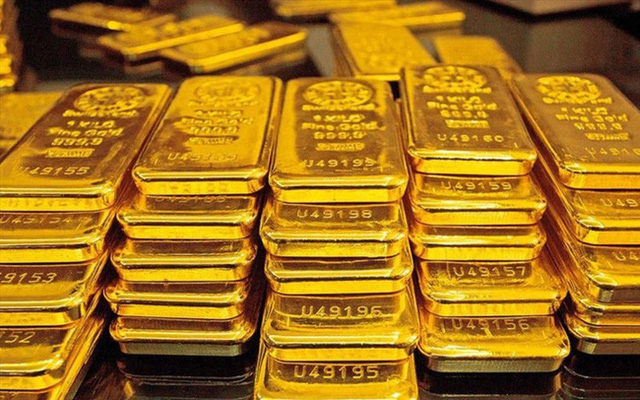 Nới rộng đà tăng, giá vàng SJC vượt mốc 67 triệu đồng mỗi lượng