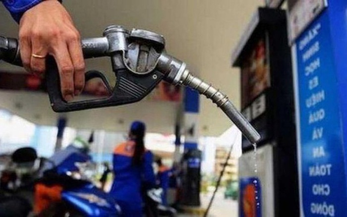 Bộ Công Thương đề xuất ý kiến bình ổn giá xăng dầu