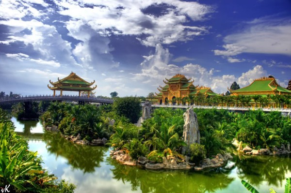 Đại Nam: Từ KDL văn hoá nổi tiếng trở nên tai tiếng vì bà Nguyễn Phương Hằng