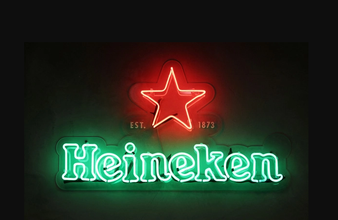Bia Heineken rút khỏi Nga, tìm cách sang nhượng không lợi nhuận