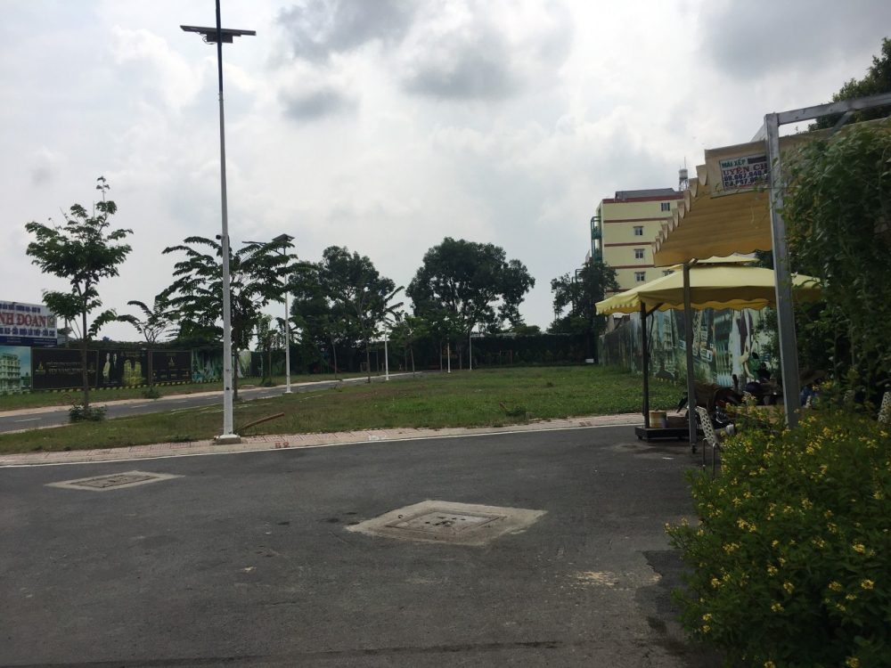 Dự án ‘ma’ Sen Vàng Town ở Bình Chánh bị chính quyền ‘tuýt còi’