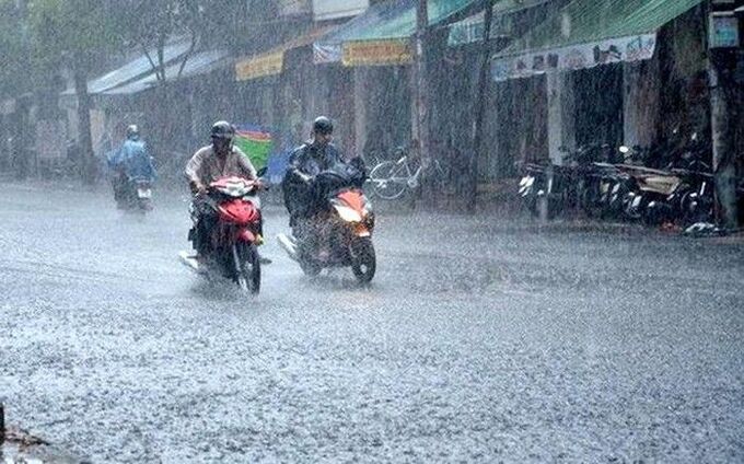 Thời tiết ngày lễ 1/5: Không khí lạnh tràn về, mưa lớn nhiều vùng