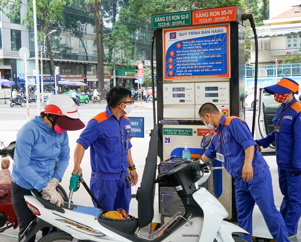Giá xăng tăng cao: Bộ Công Thương giải thích nguyên nhân