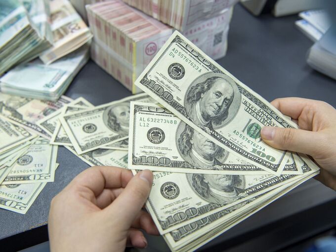 Đà tăng của USD có thể làm giảm tốc kinh tế thế giới
