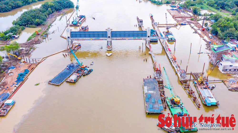 TP.HCM ngập nặng khi mưa lớn, ‘siêu’ dự án chống ngập 10.000 tỷ đồng vẫn 'lặng thinh'