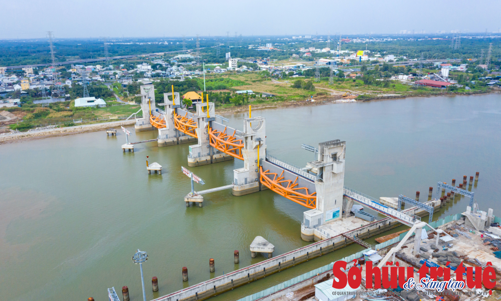 TP.HCM ngập nặng khi mưa lớn, ‘siêu’ dự án chống ngập 10.000 tỷ đồng vẫn 'lặng thinh'