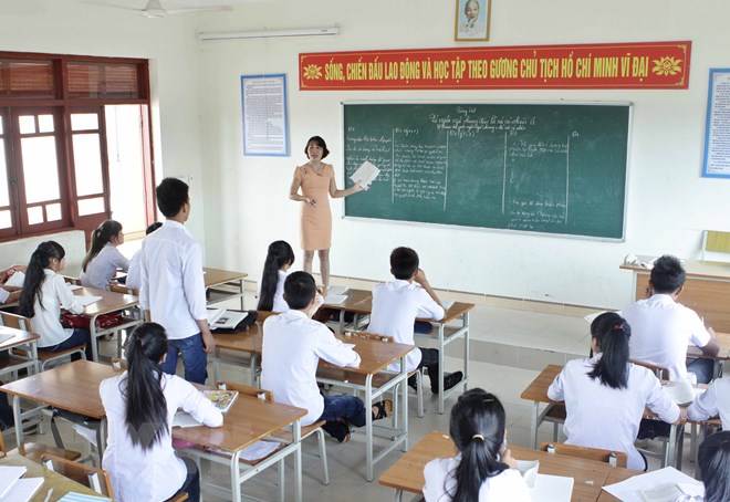Bộ trưởng Nguyễn Kim Sơn giải trình về mức học phí và lộ trình tăng học phí