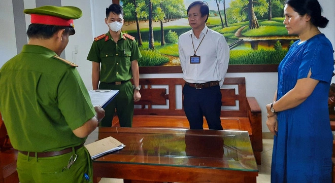 Bắt Giám đốc CDC Đà Nẵng liên quan đến Việt Á